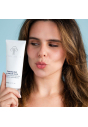 Гель з саліцилової кислотою для очищення шкіри обличчя Circadia Cleansing Gel with Salicylic Acid