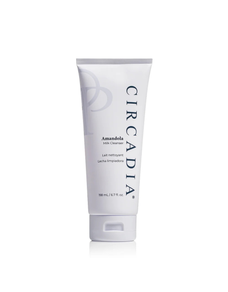 Мигдальне молочко для очищення шкіри обличчя Circadia Amandola Milk Cleanser